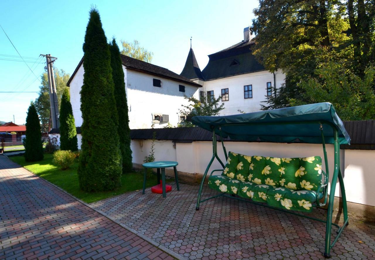 Apartmán pri zámočku Bešeňová Exterior foto